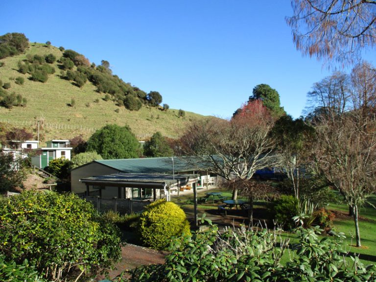 Te Wera Valley Lodge2 768x576