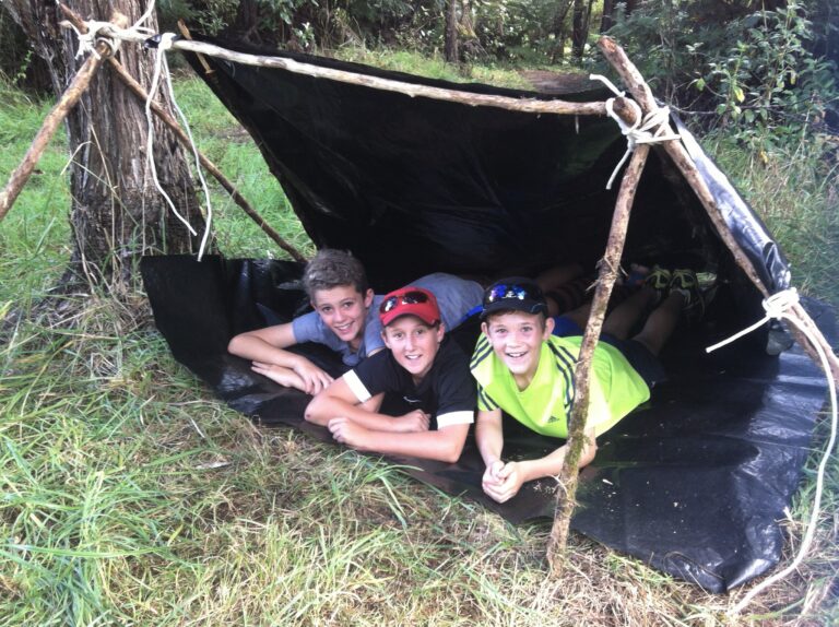 Bivvy Building 2 M 768x574